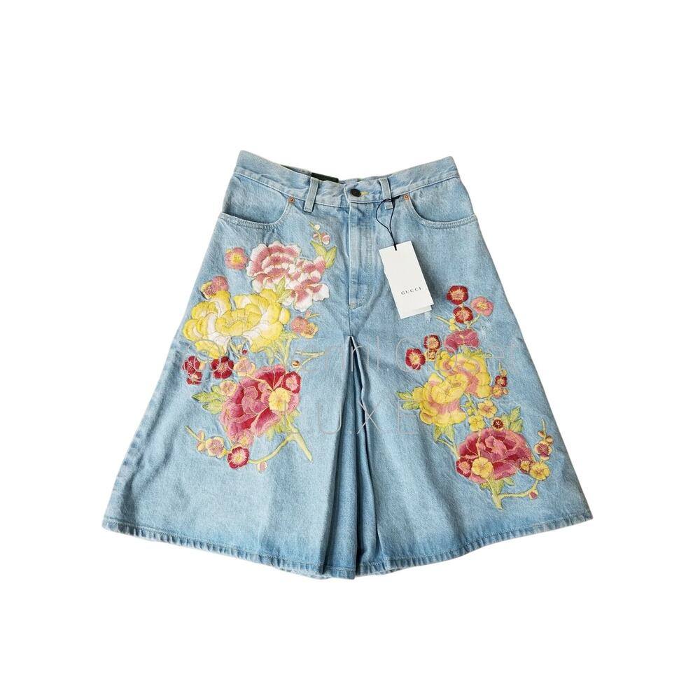NWT Gucci Soave Amore Wide Cut Bermuda Denim Short Size 28 Embroidered $1,980